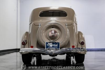 1936 Ford Tudor Sedan Streetrod