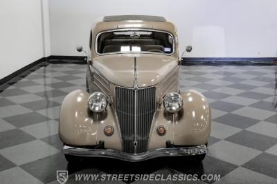 1936 Ford Tudor Sedan Streetrod