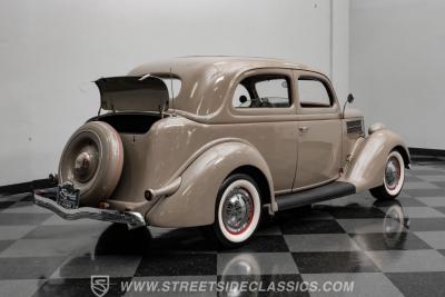 1936 Ford Tudor Sedan Streetrod