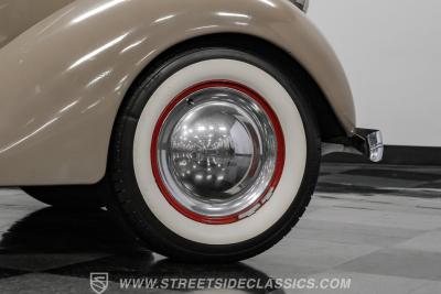 1936 Ford Tudor Sedan Streetrod