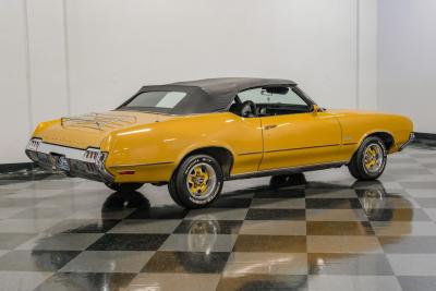 1972 Oldsmobile Cutlass Supreme Convertible