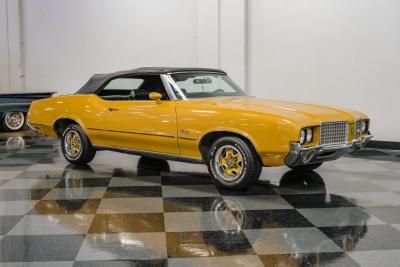1972 Oldsmobile Cutlass Supreme Convertible