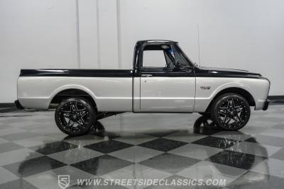 1968 GMC C1500 Restomod