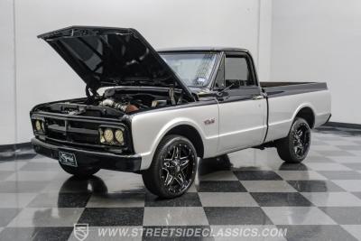 1968 GMC C1500 Restomod