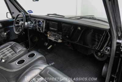 1968 GMC C1500 Restomod