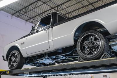 1968 GMC C1500 Restomod