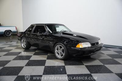 1990 Ford Mustang LX 5.0