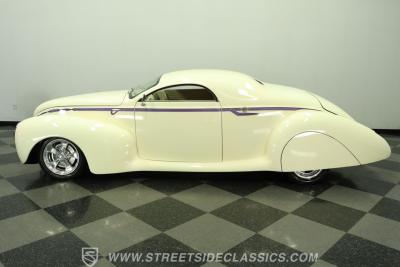 1939 Lincoln Zephyr