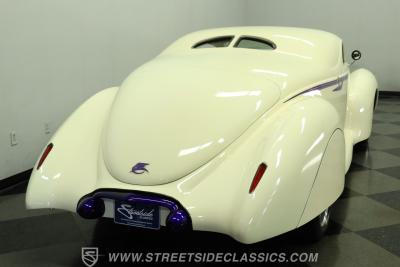 1939 Lincoln Zephyr