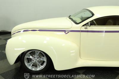 1939 Lincoln Zephyr