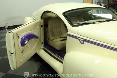 1939 Lincoln Zephyr