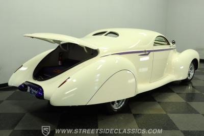 1939 Lincoln Zephyr