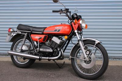 1973 Yamaha RD 350 TORQUE INDUCTION
