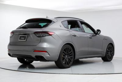 2022 Maserati Levante