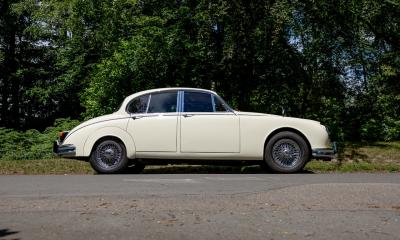 1967 Jaguar Mk. II 2.4 MOD