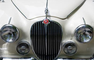 1967 Jaguar Mk. II 2.4 MOD