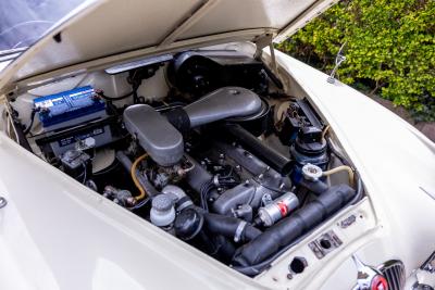 1967 Jaguar Mk. II 2.4 MOD