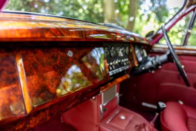 1967 Jaguar Mk. II 2.4 MOD