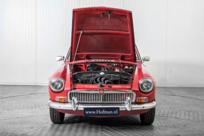 1967 MG B