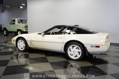 1988 Chevrolet Corvette 35th Anniversary Edition