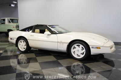 1988 Chevrolet Corvette 35th Anniversary Edition