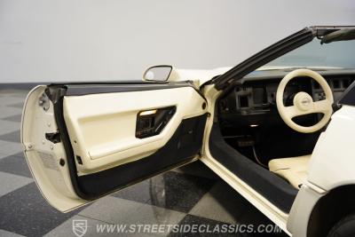 1988 Chevrolet Corvette 35th Anniversary Edition
