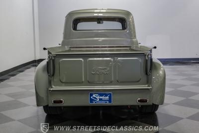 1951 Ford F-1 Restomod