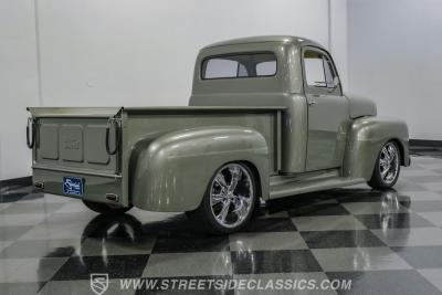 1951 Ford F-1 Restomod