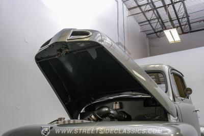 1951 Ford F-1 Restomod