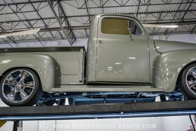 1951 Ford F-1 Restomod