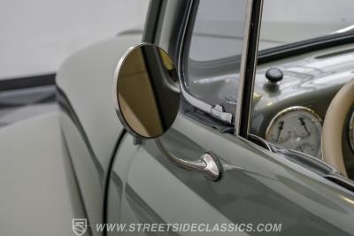 1951 Ford F-1 Restomod