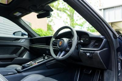 2021 Porsche 911 (992) GTS