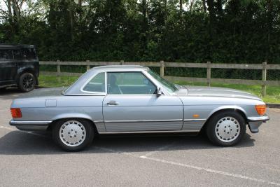 1988 Mercedes - Benz 300 SL R107