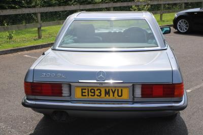 1988 Mercedes - Benz 300 SL R107