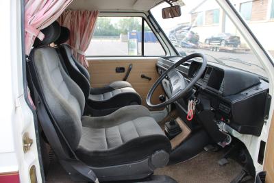 1990 Volkswagen T25 AUTO SLEEPER TRIDENT