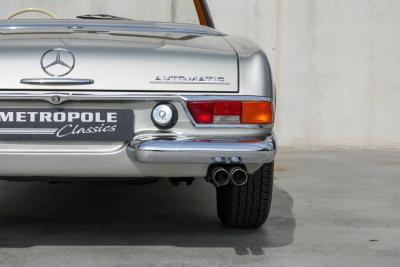 1971 Mercedes - Benz 280SL Pagoda