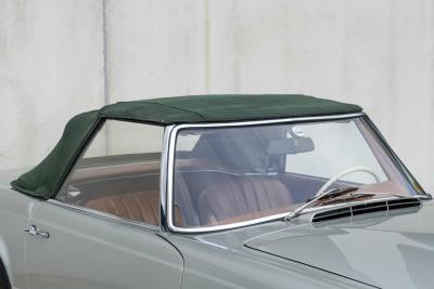 1971 Mercedes - Benz 280SL Pagoda