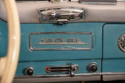 1960 Mercedes - Benz 190 SL