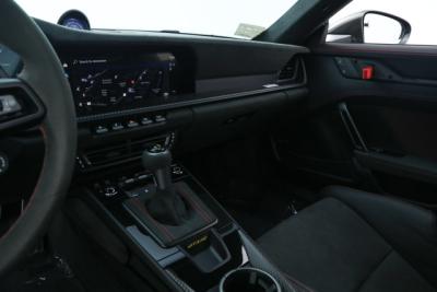 2025 Porsche 911