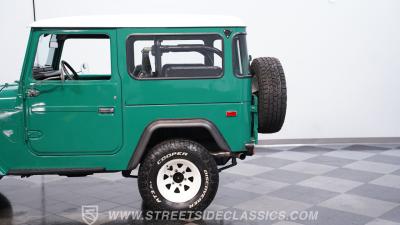 1976 Toyota FJ40 Land Cruiser