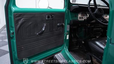 1976 Toyota FJ40 Land Cruiser