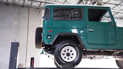1976 Toyota FJ40 Land Cruiser