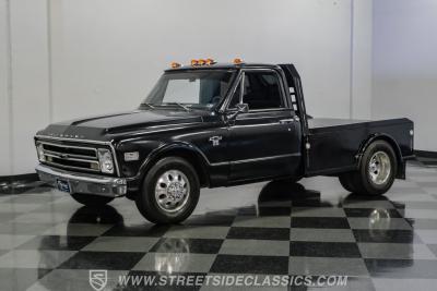1968 Chevrolet C20 Flatbed Dually