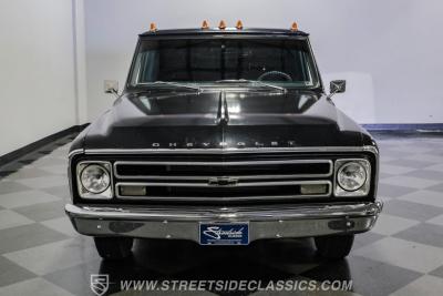 1968 Chevrolet C20 Flatbed Dually