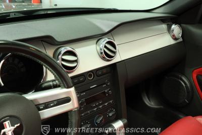 2005 Ford Mustang GT Convertible
