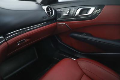 2018 Mercedes - Benz SL550