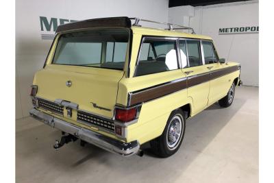1973 Jeep Wagoneer Station