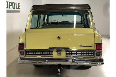 1973 Jeep Wagoneer Station