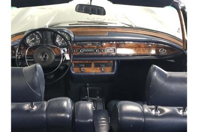 1970 Mercedes - Benz 280 SE 3.5 CABRIOLET