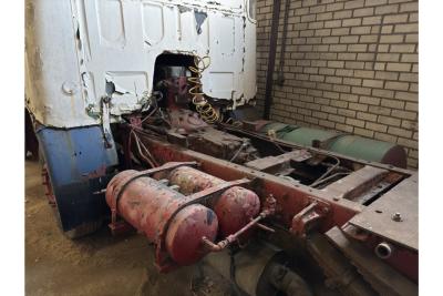 Mercedes - Benz Thousand-legged LPS 333